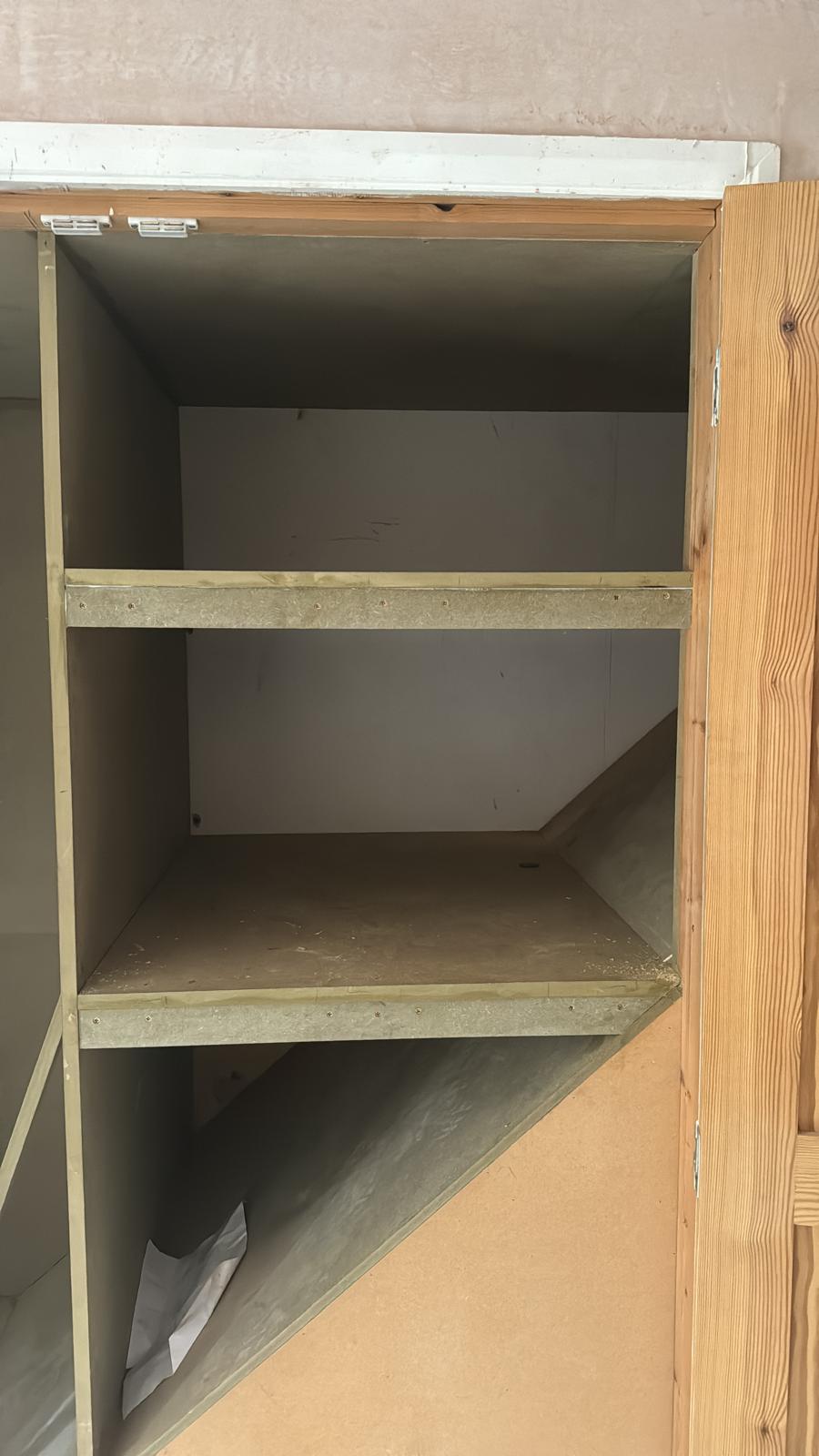 Built in custom shelves installation in NW8 London